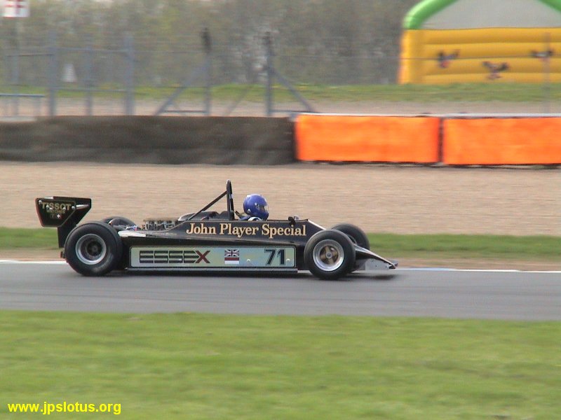 Lotus 81 81B 198081 Lotus 81B Donington Park 2004